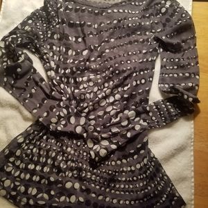 Women sheer silk top. Size medium, stretchy and lo